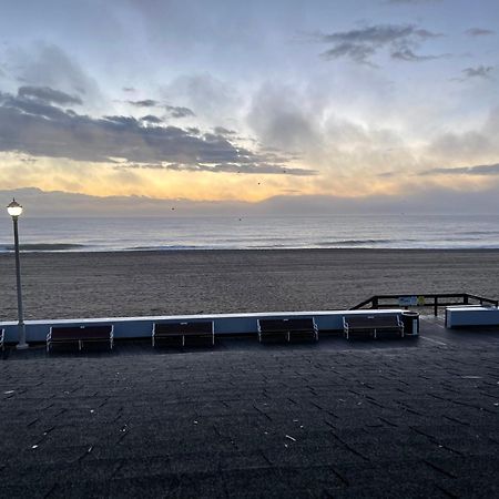 オーシャン・シティOcean Front Nancy Claire 1 -Bunkerアパートメント エクステリア 写真